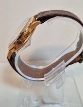 Load image into Gallery viewer, Chronograph Suisse 18ct Gold Manual-Wind Chronograph