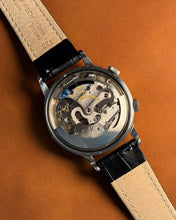 Load image into Gallery viewer, Jaeger-Lecoultre Memovox with Date Window (1960s)