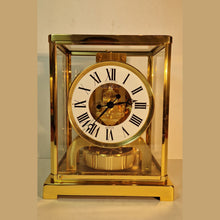 Load image into Gallery viewer, A 1980s Classic Model with Roman Numeral Dial