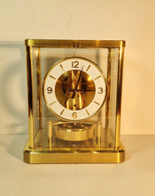 Load image into Gallery viewer, A 1990 Jeager Le Coultre Swiss Atmos with Roman Numerals