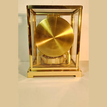 Load image into Gallery viewer, A 1980s Classic Model with Roman Numeral Dial