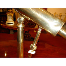 Load image into Gallery viewer, A Very Fine Quality Early 19th Century Brass Telescope By Berge, London With Original Mahogany Box, Circa 1830