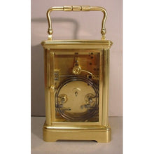 Load image into Gallery viewer, A Fine Quality Late 19th Century Antique French, Paris Made Polished Brass Corniche Cased Striking Carriage Clock